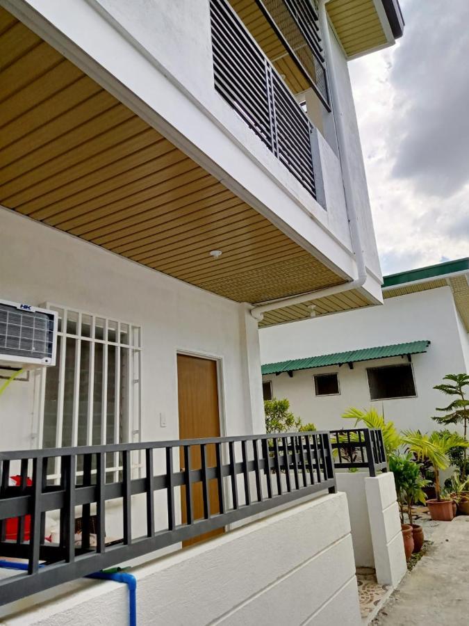 __Aplaridel Inn Suites__ Angeles Exterior photo